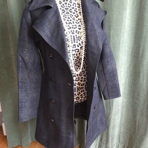 Elegant Black Double-Breasted Women's Coat